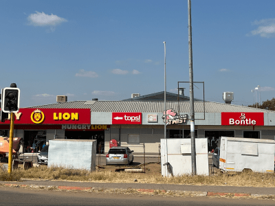 Engen Palapye Centre (Old Mall)