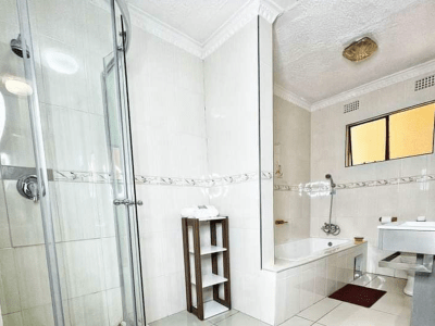 Keeme-Nao Hotel (Mahalapye) - from BWP 545
